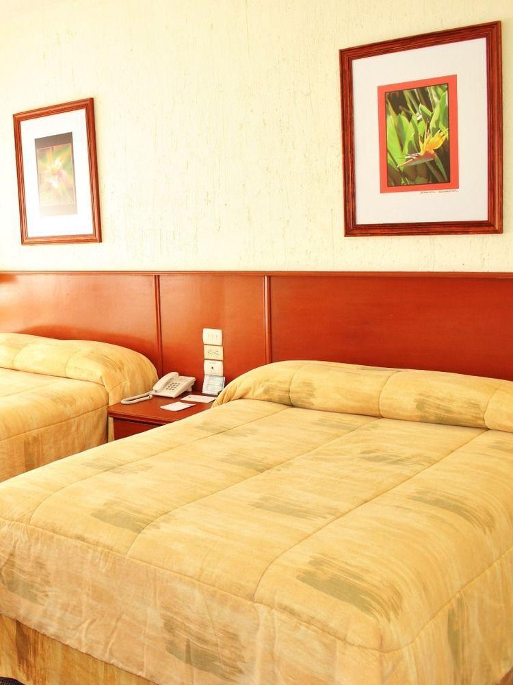 Hotel Marcella Clase Ejecutiva Morelia Eksteriør bilde
