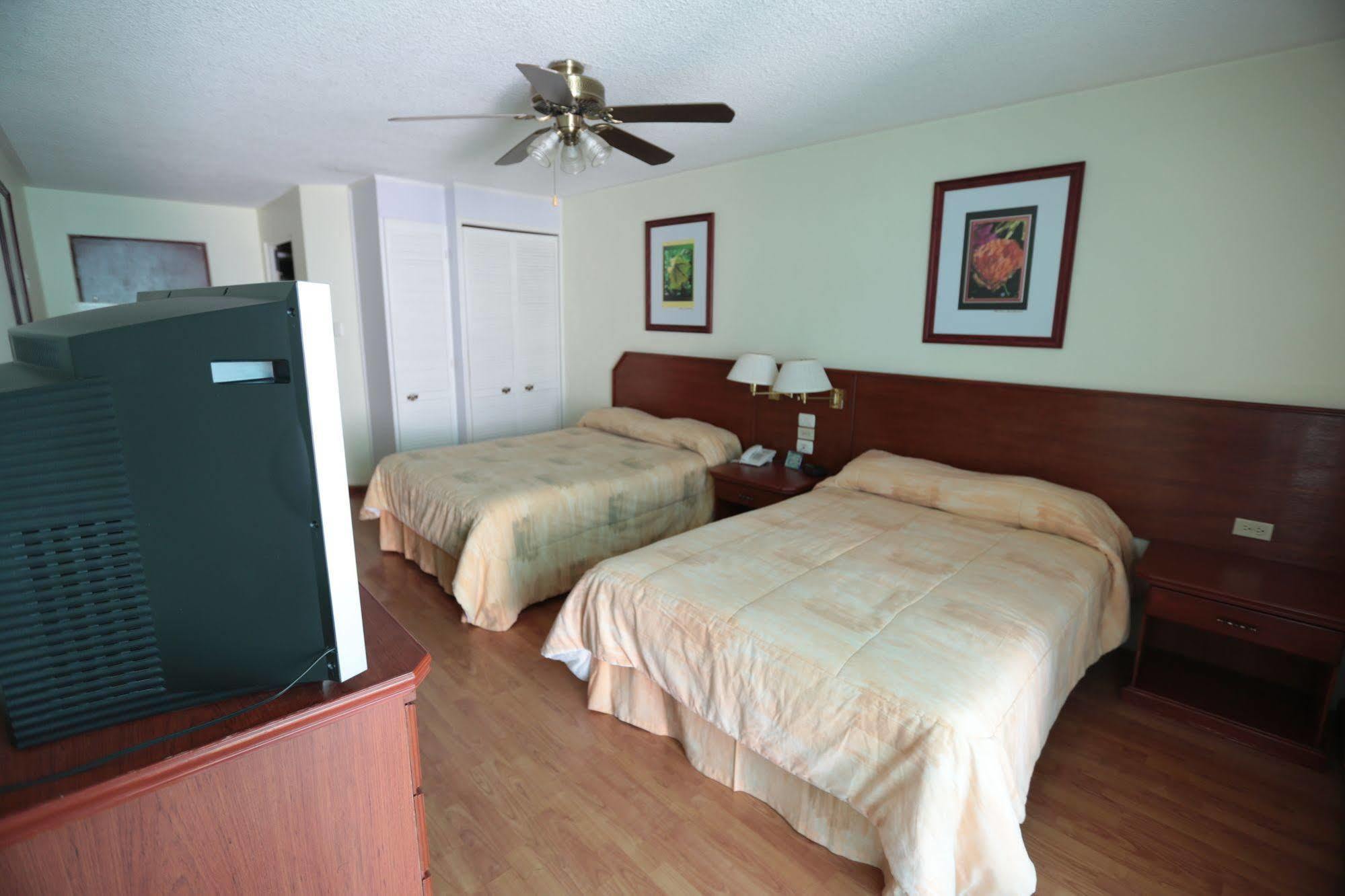 Hotel Marcella Clase Ejecutiva Morelia Eksteriør bilde